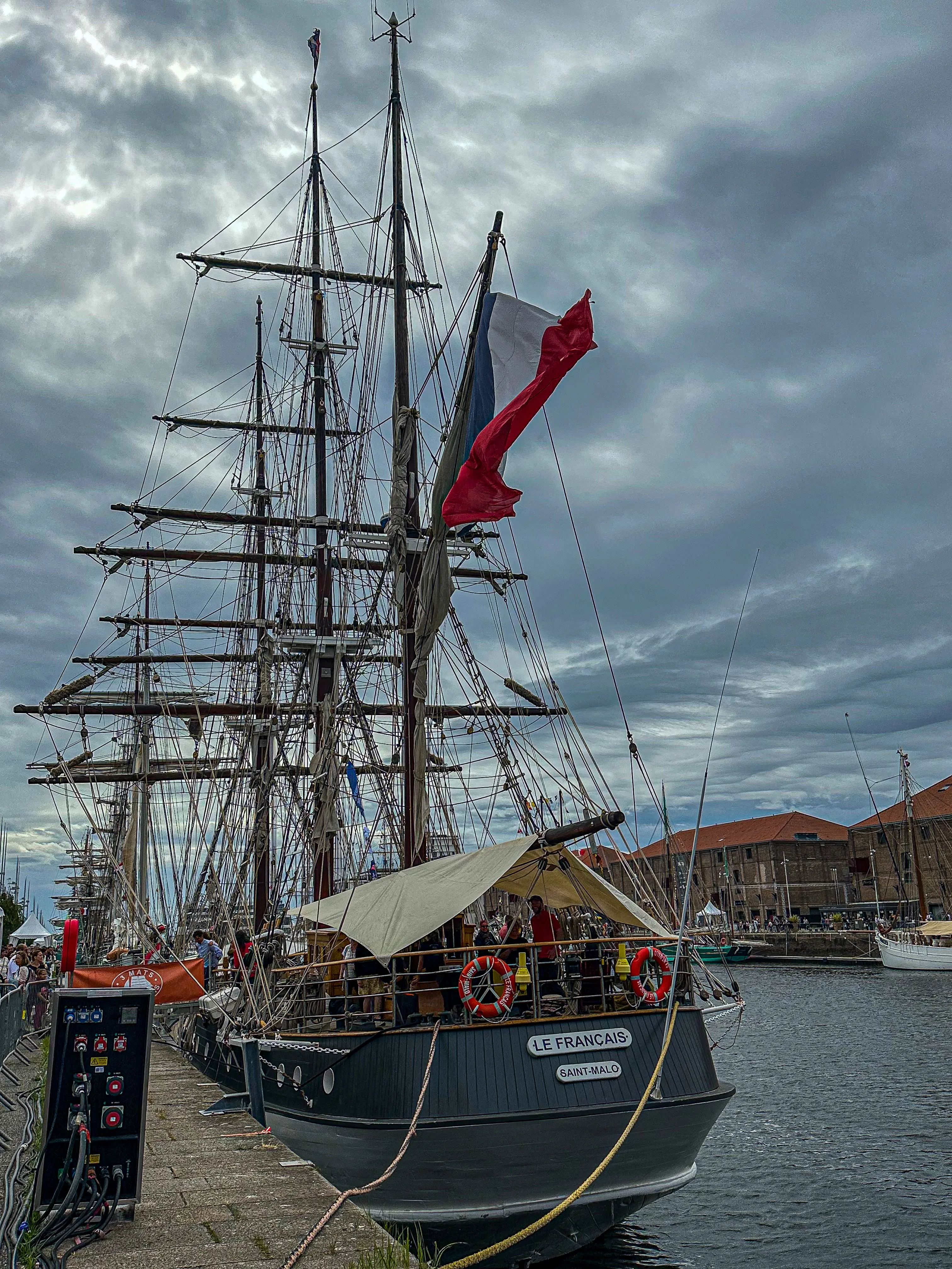 Le trois-mâts Le Français aux Grandes Voiles du Havre