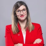 Portrait de Marine Caron, candidate de rassemblement de la droite et du centre à la mairie de Rouen